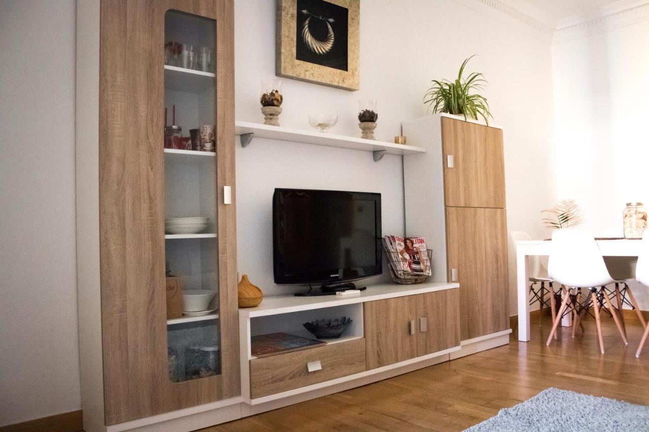 Apartamento En Carretas - Puerta Del Sol Apartman Madrid Kültér fotó